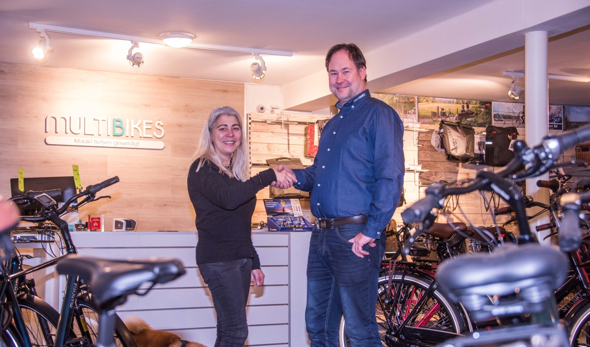 Betty Kannekens laat haar klanten met een gerust hart achter in handen van Brian Koeman van Multibikes.