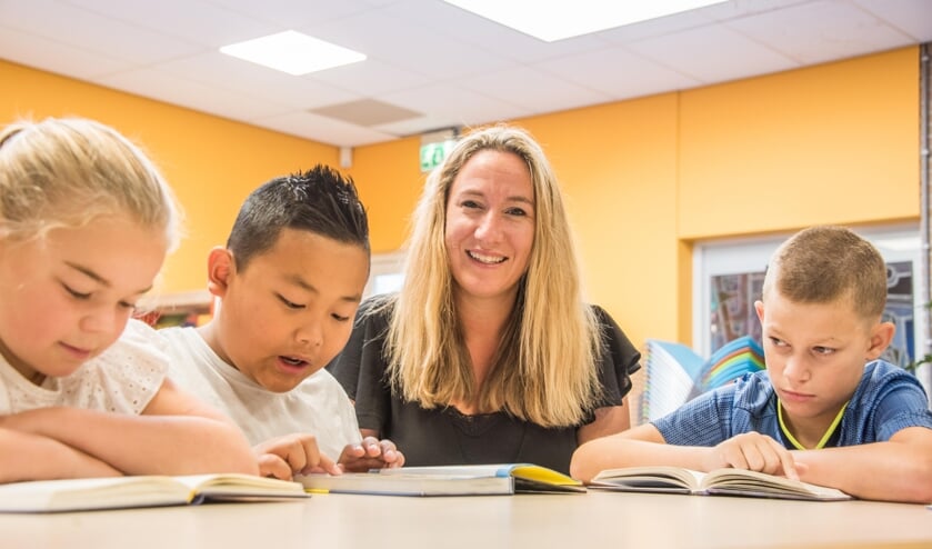 <p>Anne Luijsterburg (38) is de nieuwe directeur op basisschool Sint Maarten.</p>
