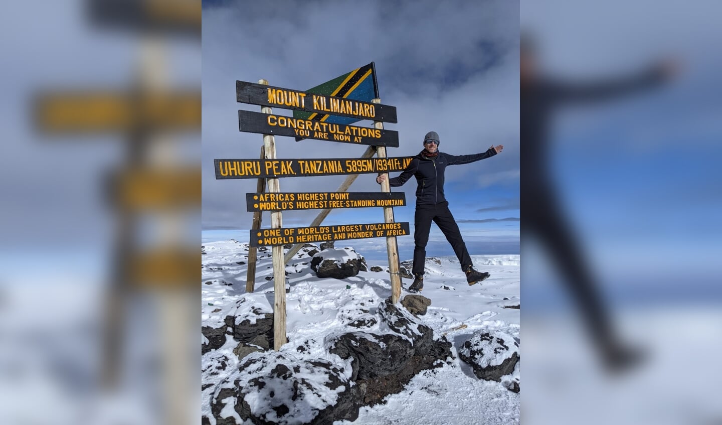 Op de top van de Kilimanjaro.