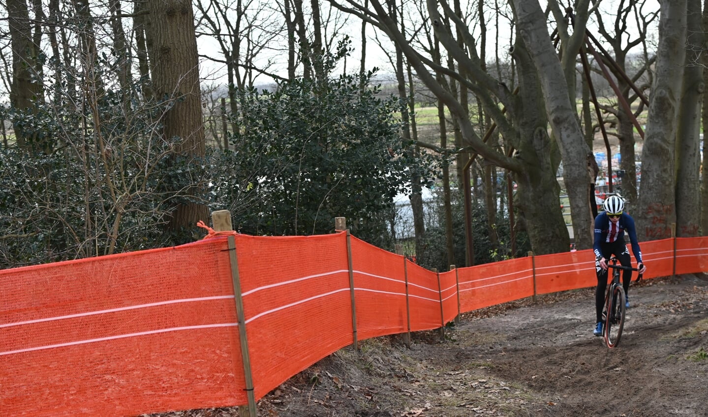 Training voor het WK veldrijden in Hoogerheide.