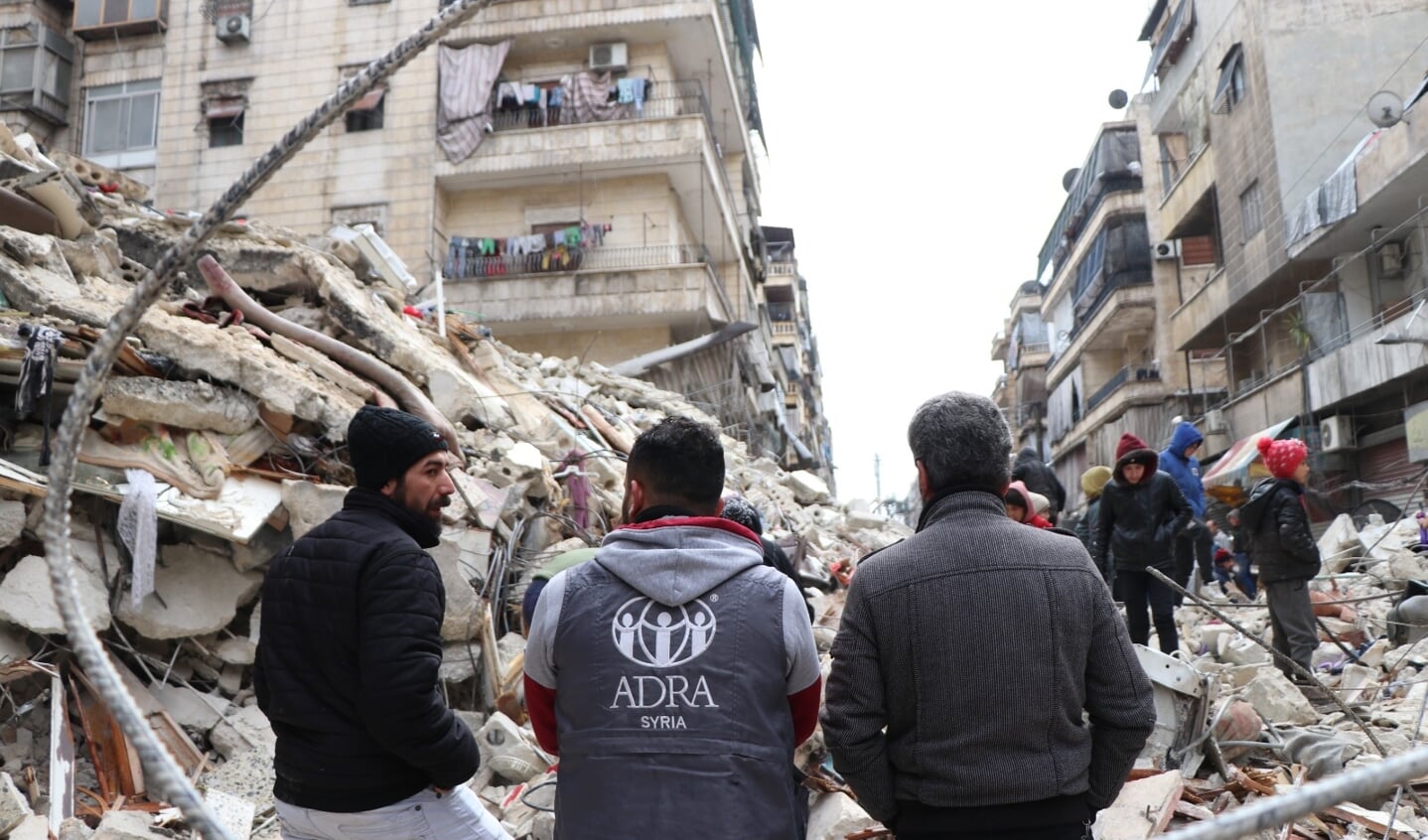 ADRA verleent noodhulp in het door een aardbeving getroffen Syrië. 