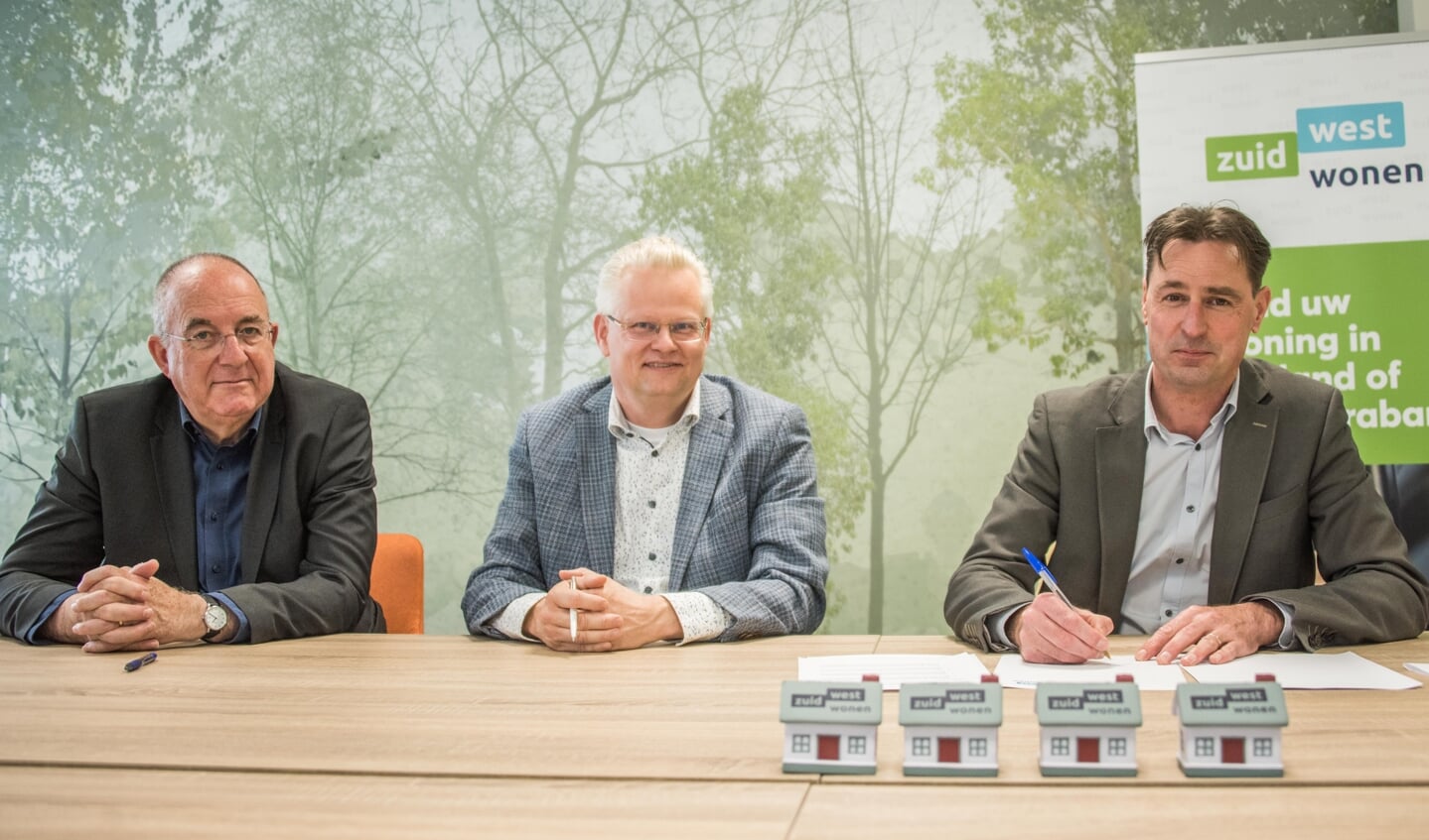 Peter Bevers van Beveland Wonen, Marc van der Steen van Stadlander en Con Mol van Woningstichting Woensdrecht.