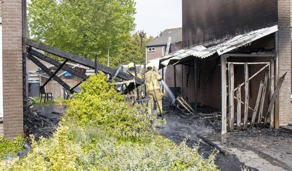 Bij een brand aan de Kastanjelaan in Heerle gingen twee schuurtjes verloren.  