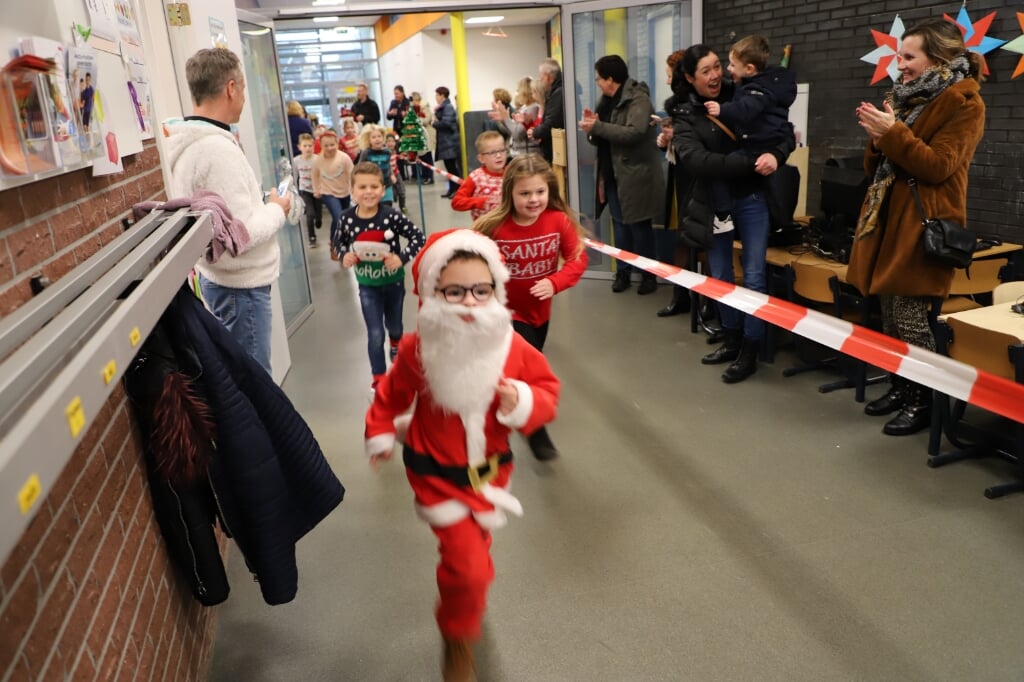 Vorig jaar stond de Toermalijn rond kerst in het teken van een sponsorloop door de school.