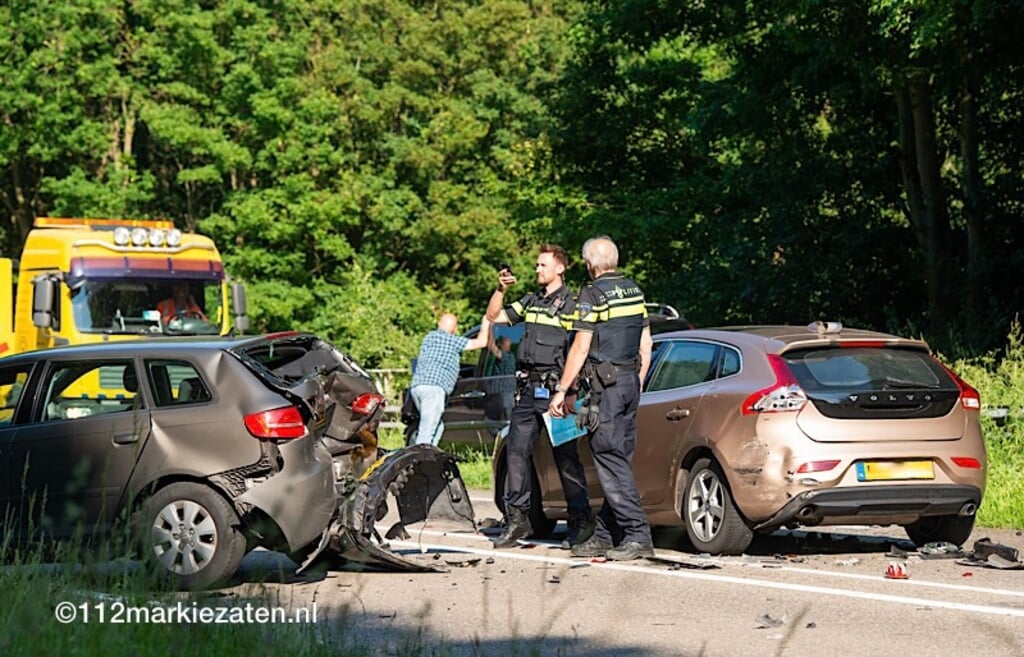 Ongeval op de Eendrachtweg bij Lepelstraat.