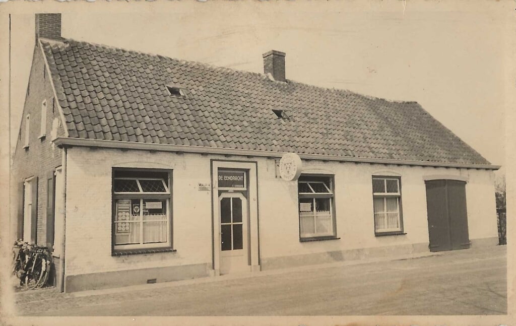 Cafe De Eendracht 1949 Huijbergen