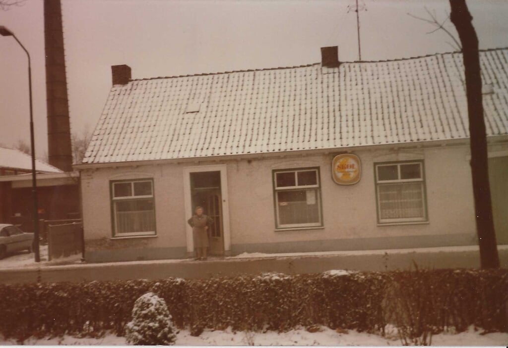 Cafe de Eendracht Huijbergen (1984)