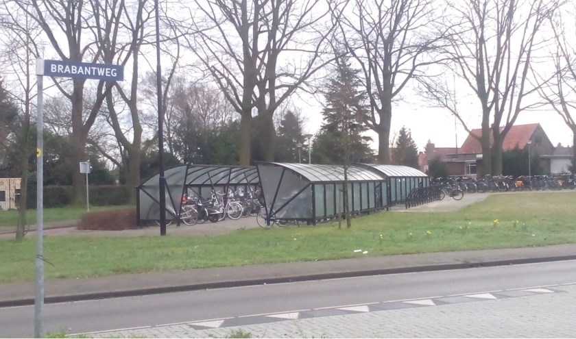 Het busstation in Gennep wordt een OV-knooppunt. (foto: Jos Gröniger)