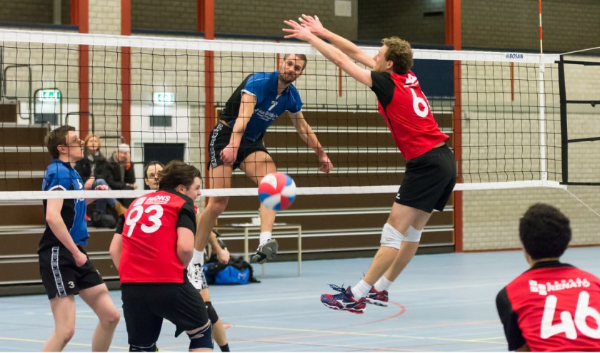 Harde Veghelse klappen in het Maastrichtse vak (Foto: Theo de Vrede)