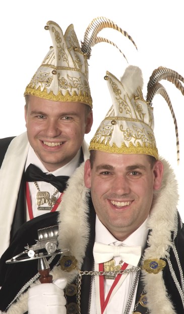 Grootvorst Edwin de eerste en Adjudant Riny.