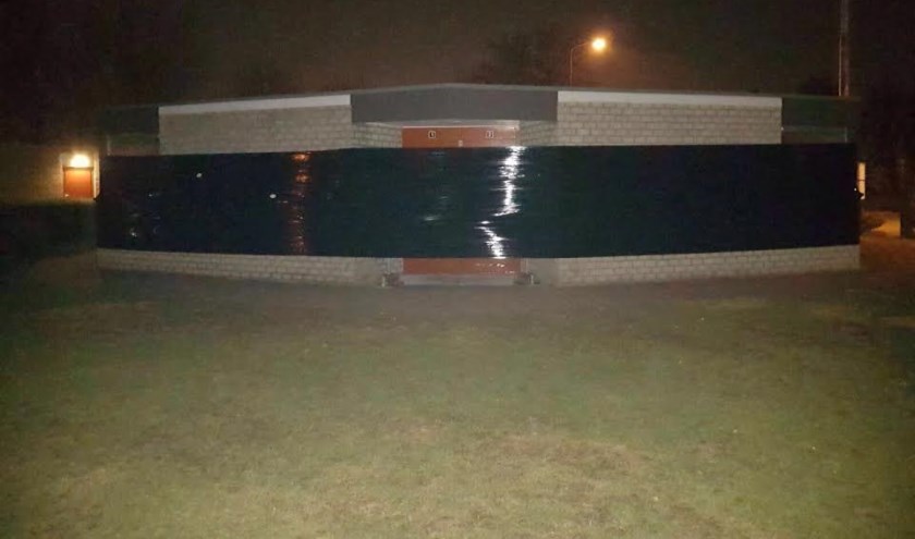 De afgeplakte kleedlokalen