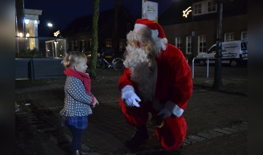 Ook de kerstman komt zondag 11 december naar Gassel.  
