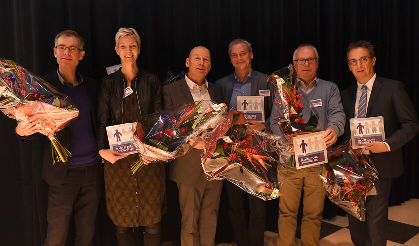 Certificaat Mantelzorgvriendelijke werkgever voor acht organisaties in het Land van Cuijk.
