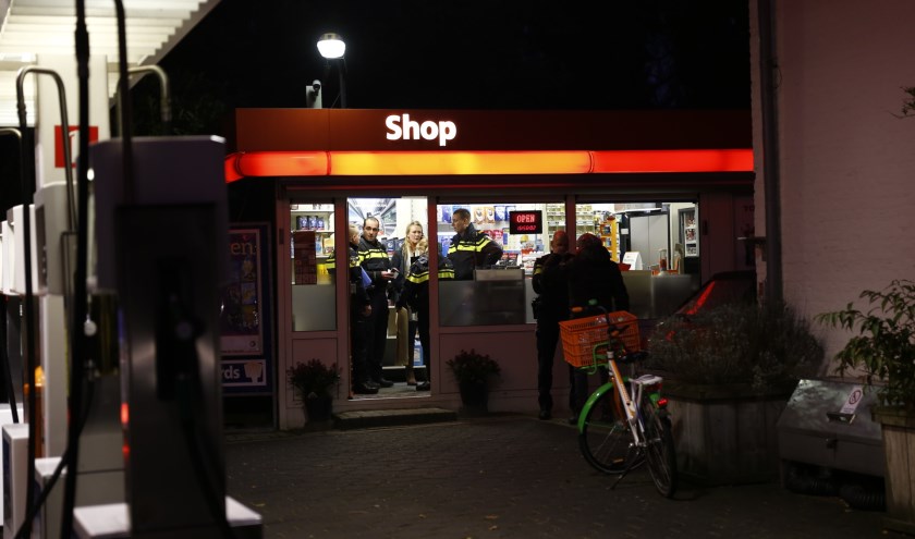 Het Total-tankstation aan 't Zand in Cuijk werd donderdag overvallen. (foto: SK-Media)