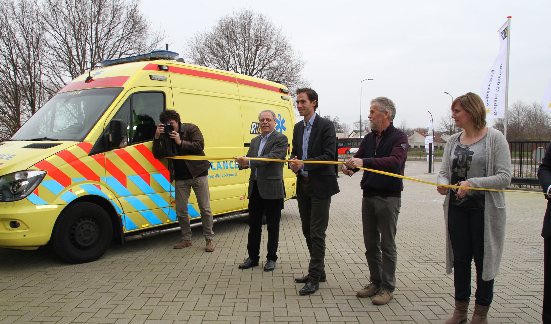 De nieuwe ambulancepost in Uden werd donderdag geopend. (Foto: Wilma van de Laar)