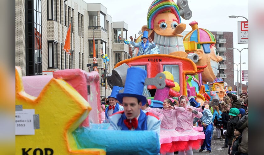 Hier een beeld van de Osse optocht, zaterdag is het de beurt aan Oijen. (Foto: Hans van der Poel)