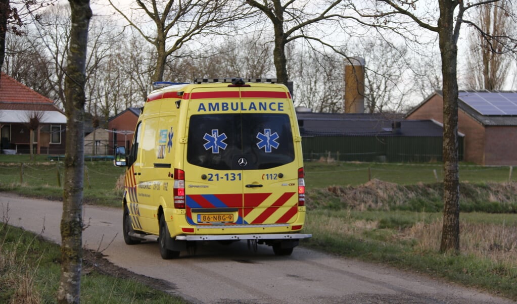 Kleuter in Beers gewond na val van speeltoestel - Adverteren Boxmeer ...