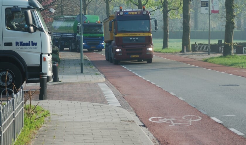 Zandtransport voor nieuwbouw Merletcollege.