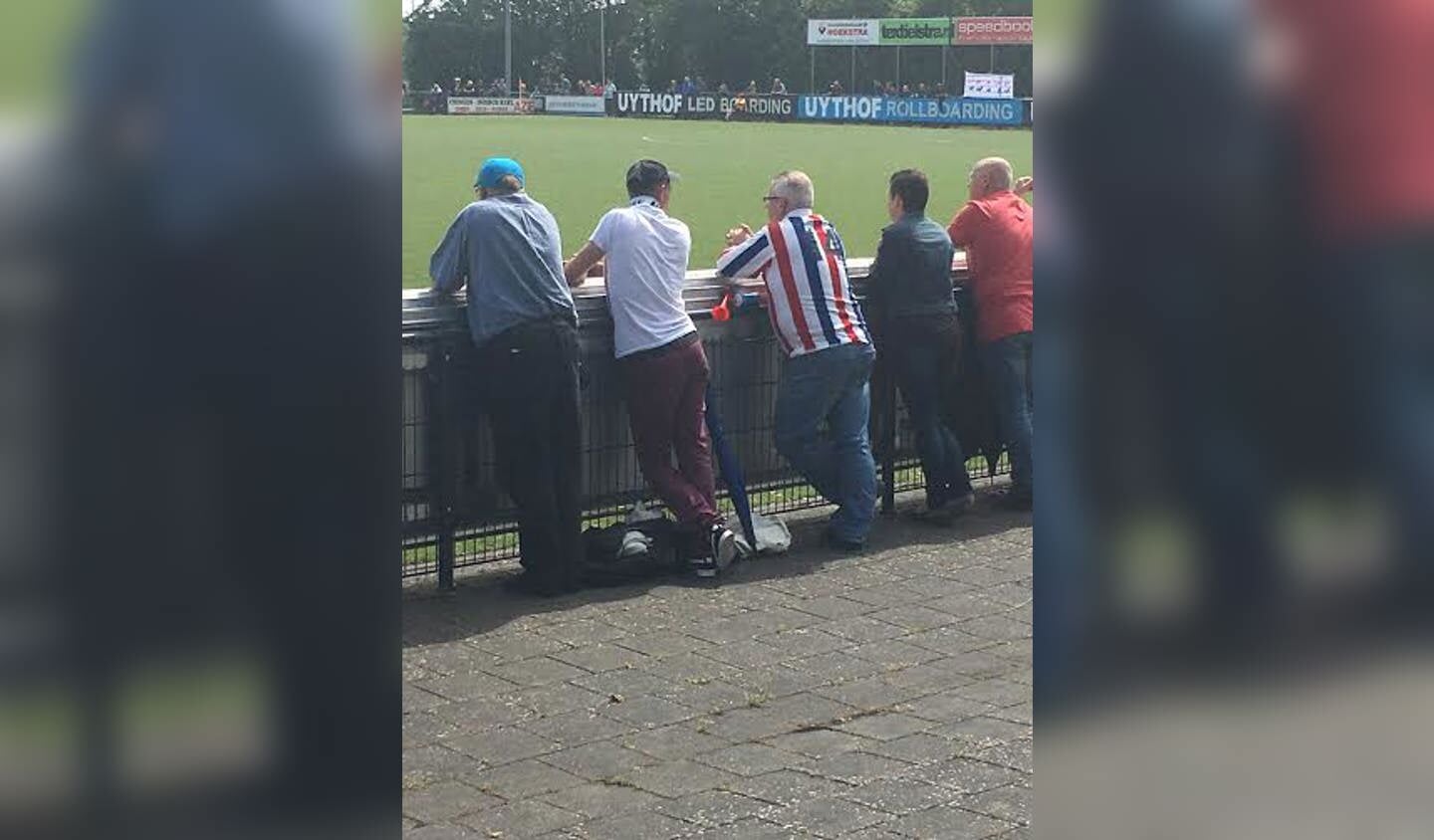 Er waren zo'n 150 tot 200 UDI'19-fans mee naar Friesland gereisd