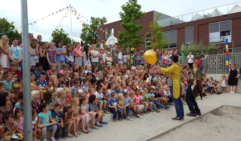 Basisschool Het Speleon Bestaat Vijftig Jaar En Viert Feest