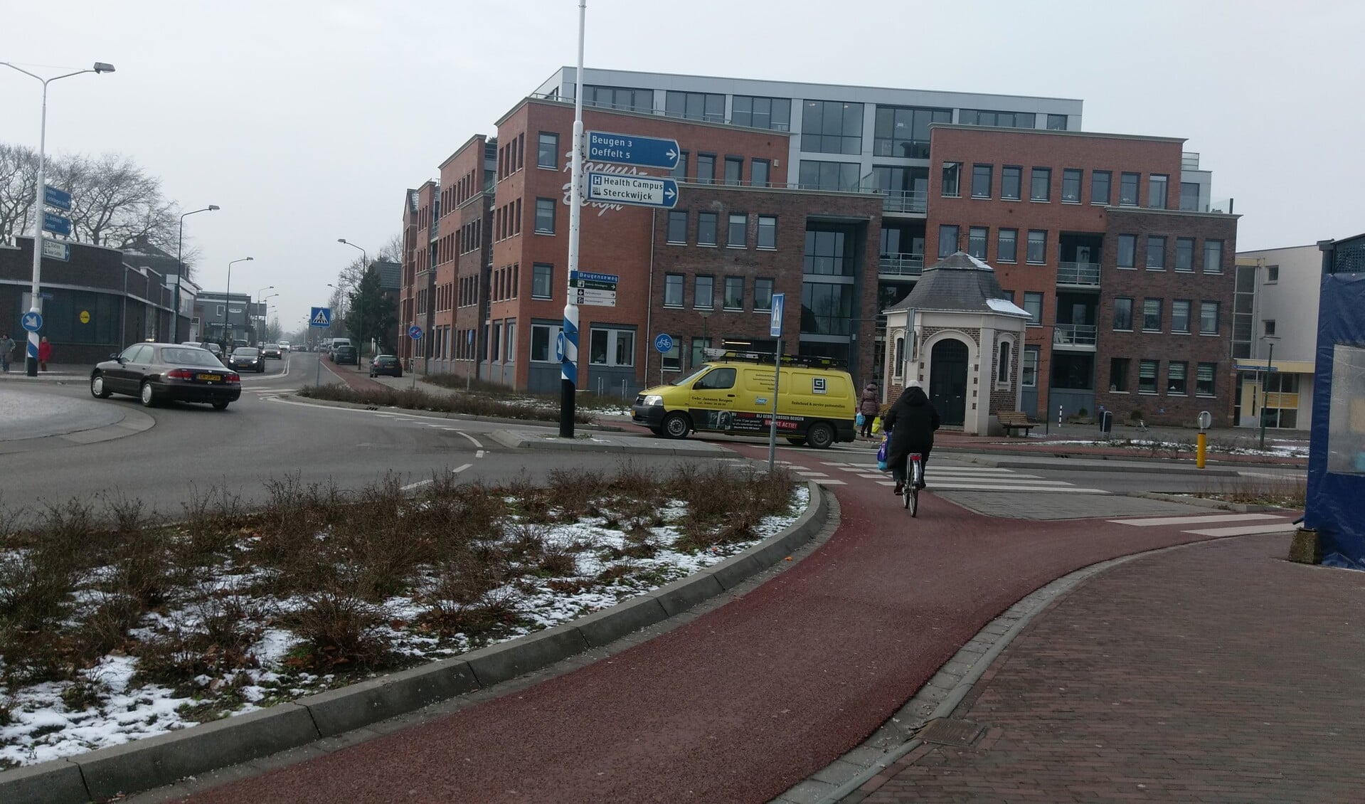 'Geen zorgen over verkeersveiligheid Rochusrotonde in Boxmeer.'