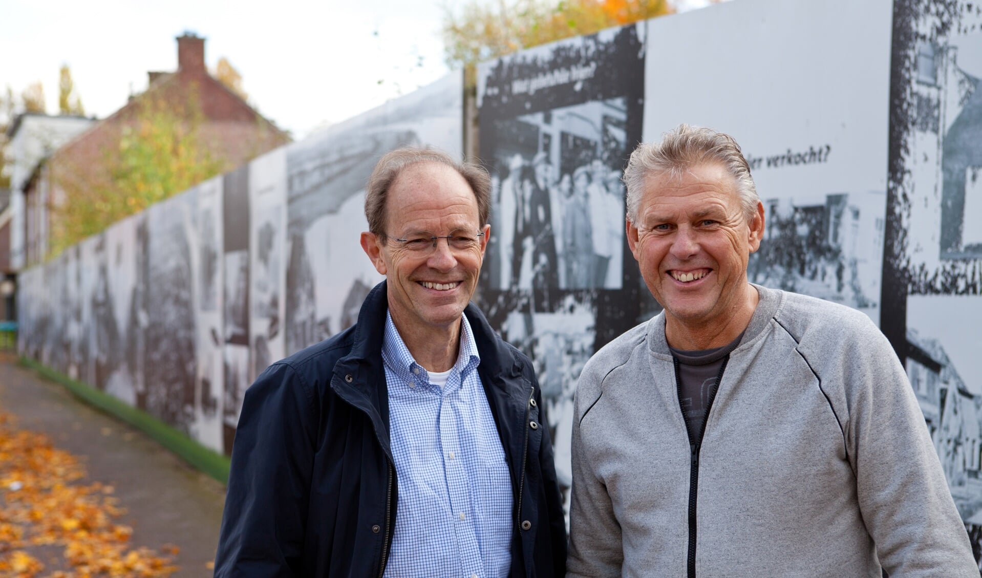 Hans Kerskes (links) stopt als fractievoorzitter D66 Cuijk. Rechts: raadslid Arthur Baudet. (archieffoto: Diana Derks)