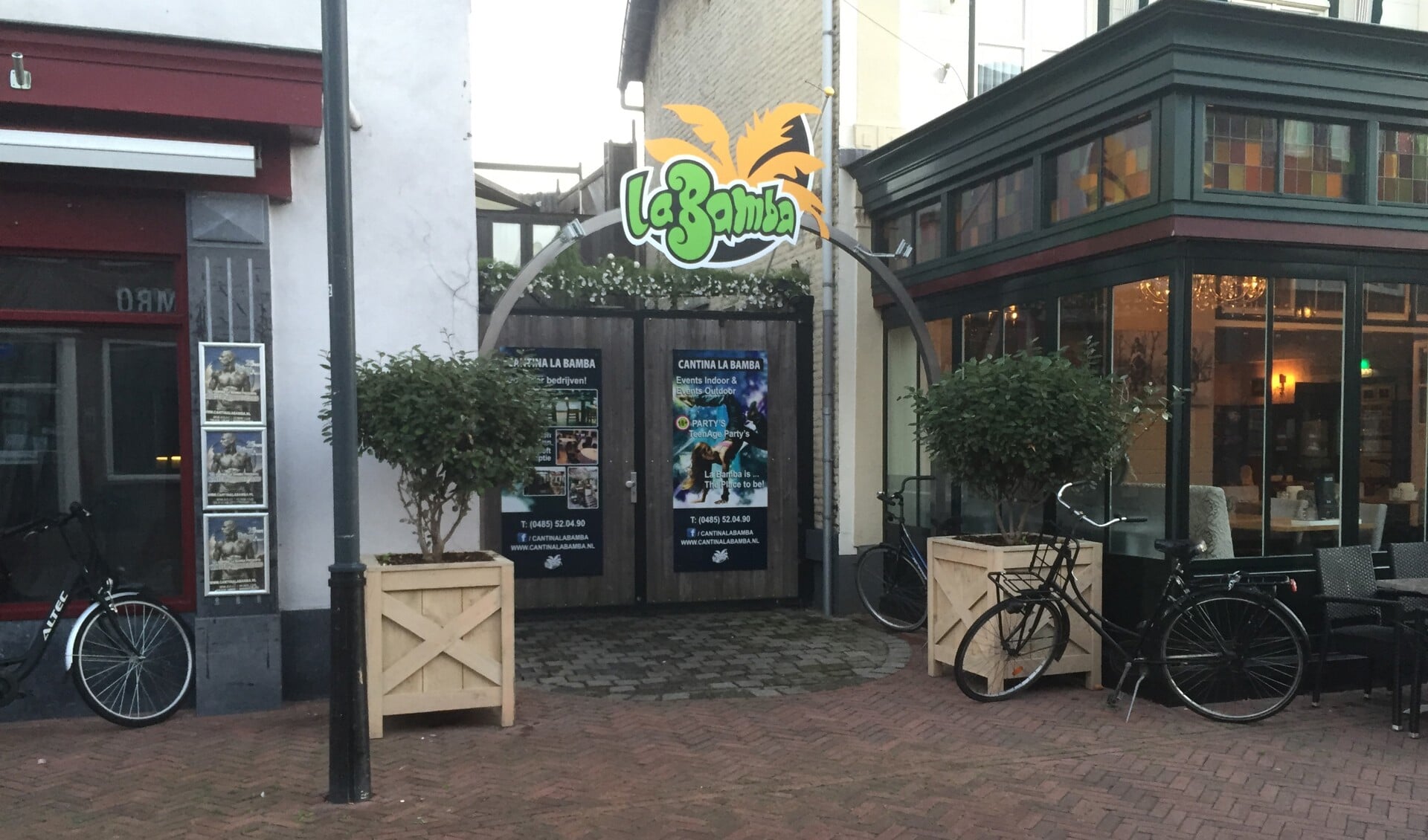 De entree van La Bamba aan de Steenstraat in Boxmeer. 