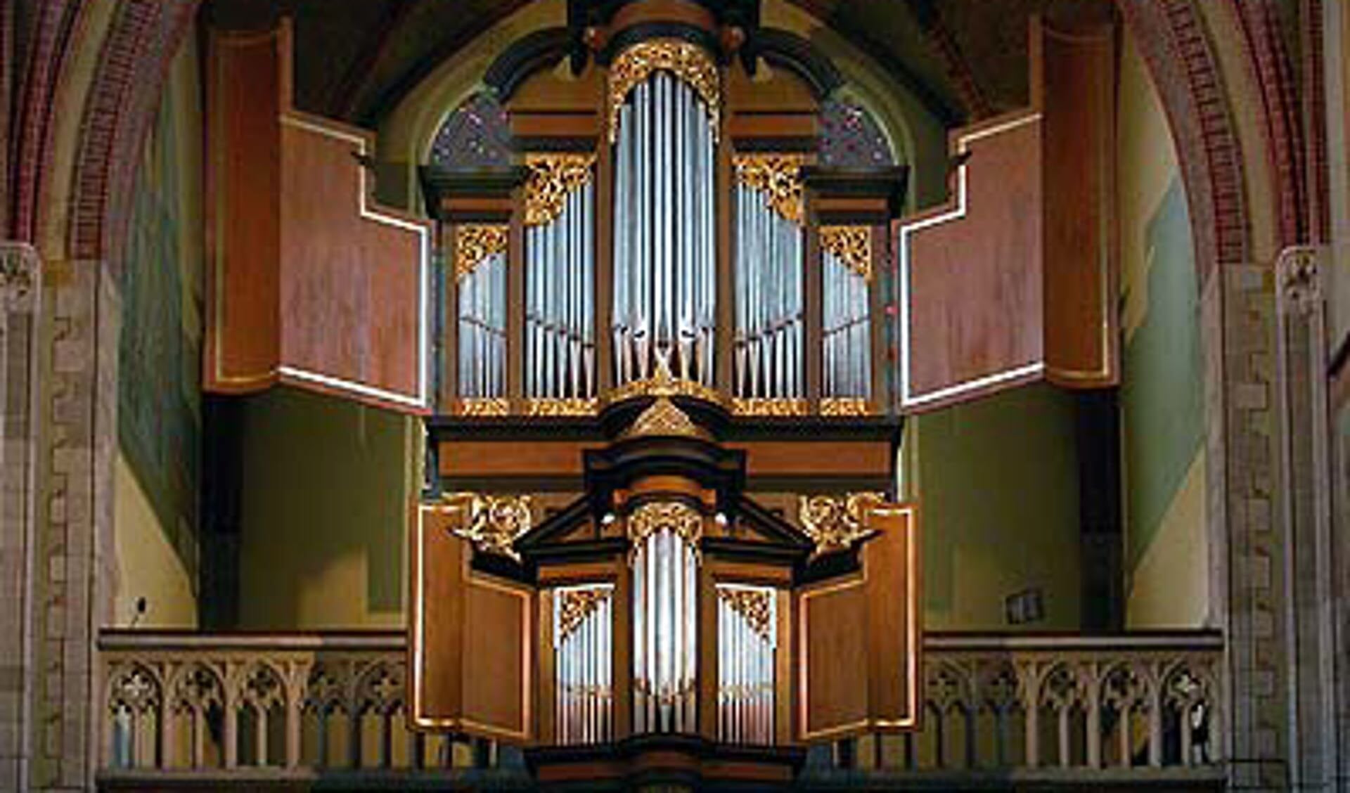 Het Severijnorgel in de Martinuskerk. 