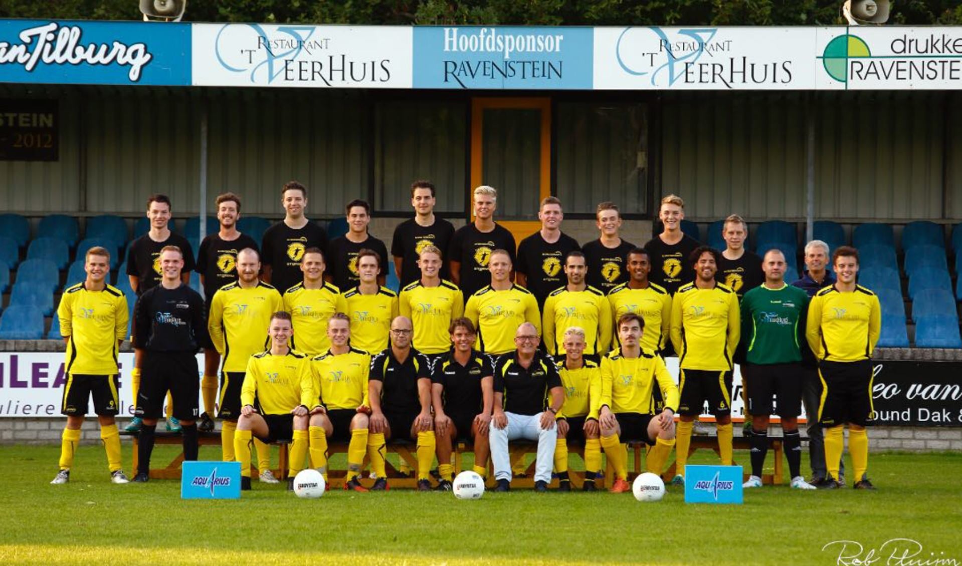 De teamfoto van Ravenstein.