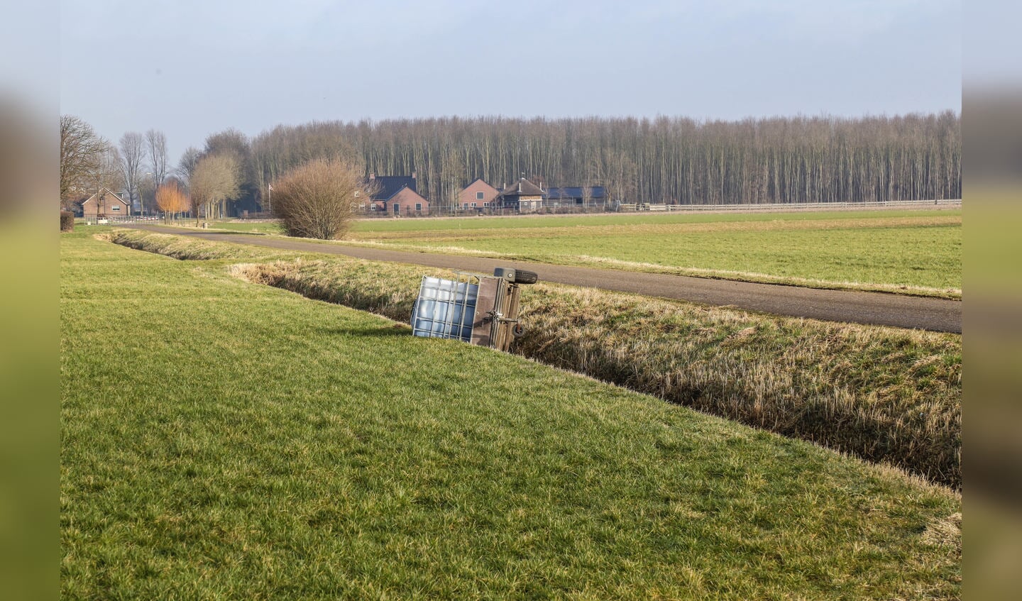 Het vat in Macharen. (Foto: Maickel Keijzers / Hendriks multimedia)