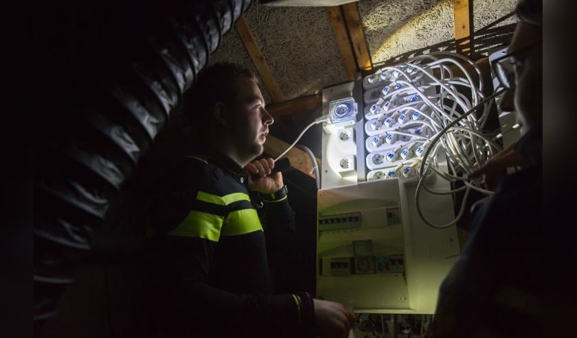 De politie van Boxmeer heeft donderdag een hennepkwekerij ontmanteld. (foto: Facebook Politie Boxmeer)
