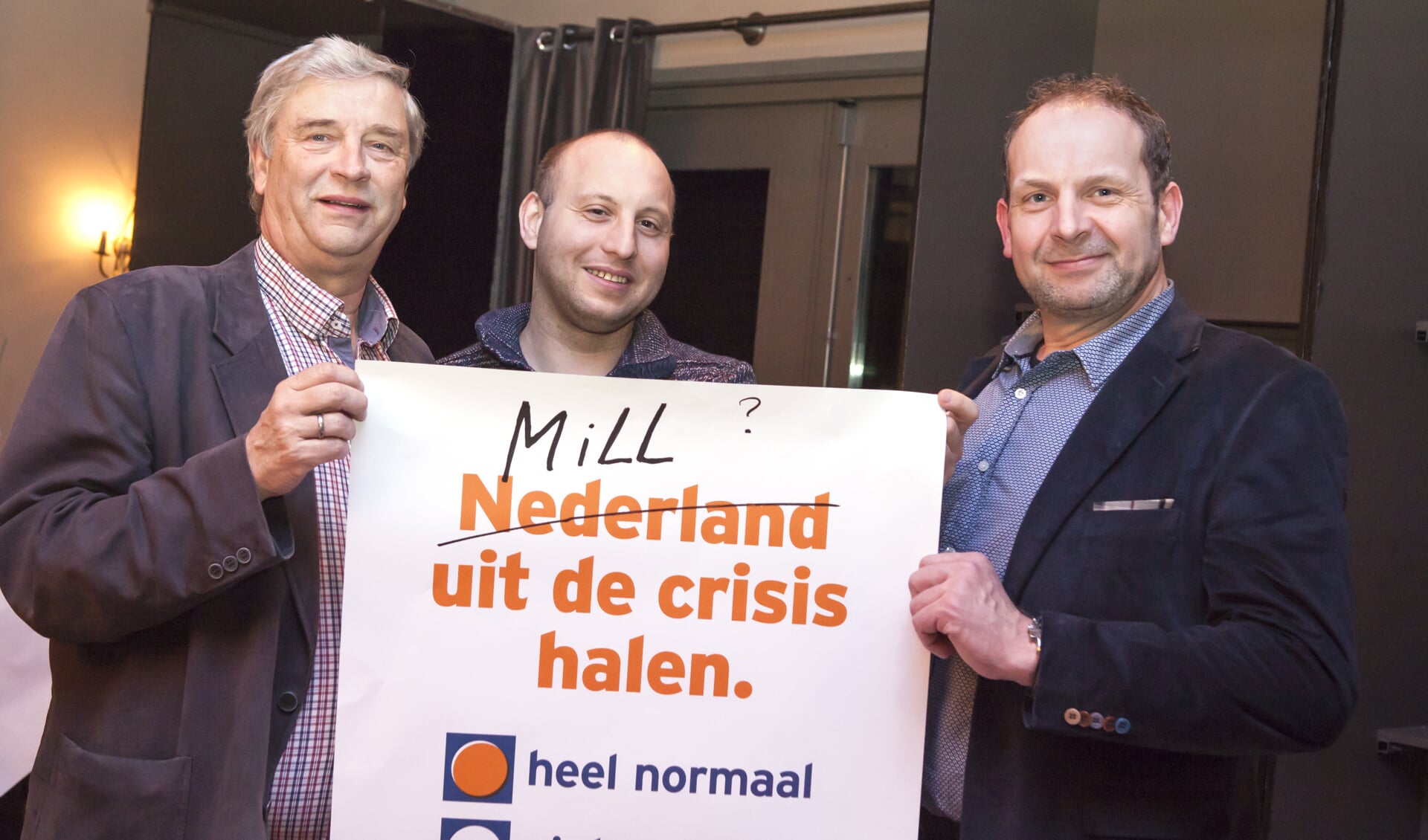 V.l.n.r.: Frans Pekema (VVD Maasland), Björn van de Weem (VVD Mill) en Wouter Bollen (VVD Maasland). (foto: Diana Derks)