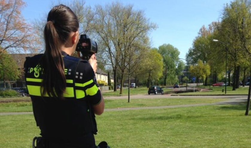 Automobilisten op de bon bij controle in Wanroij.