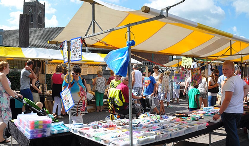 De vakantiejaarmarkt trekt elk jaar duizenden bezoekers.