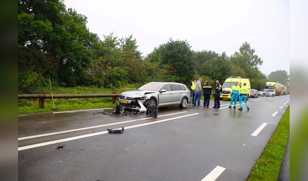 Gewonde Op Fietspad Maasbrug En Ongeval Met Drie Auto S Adverteren