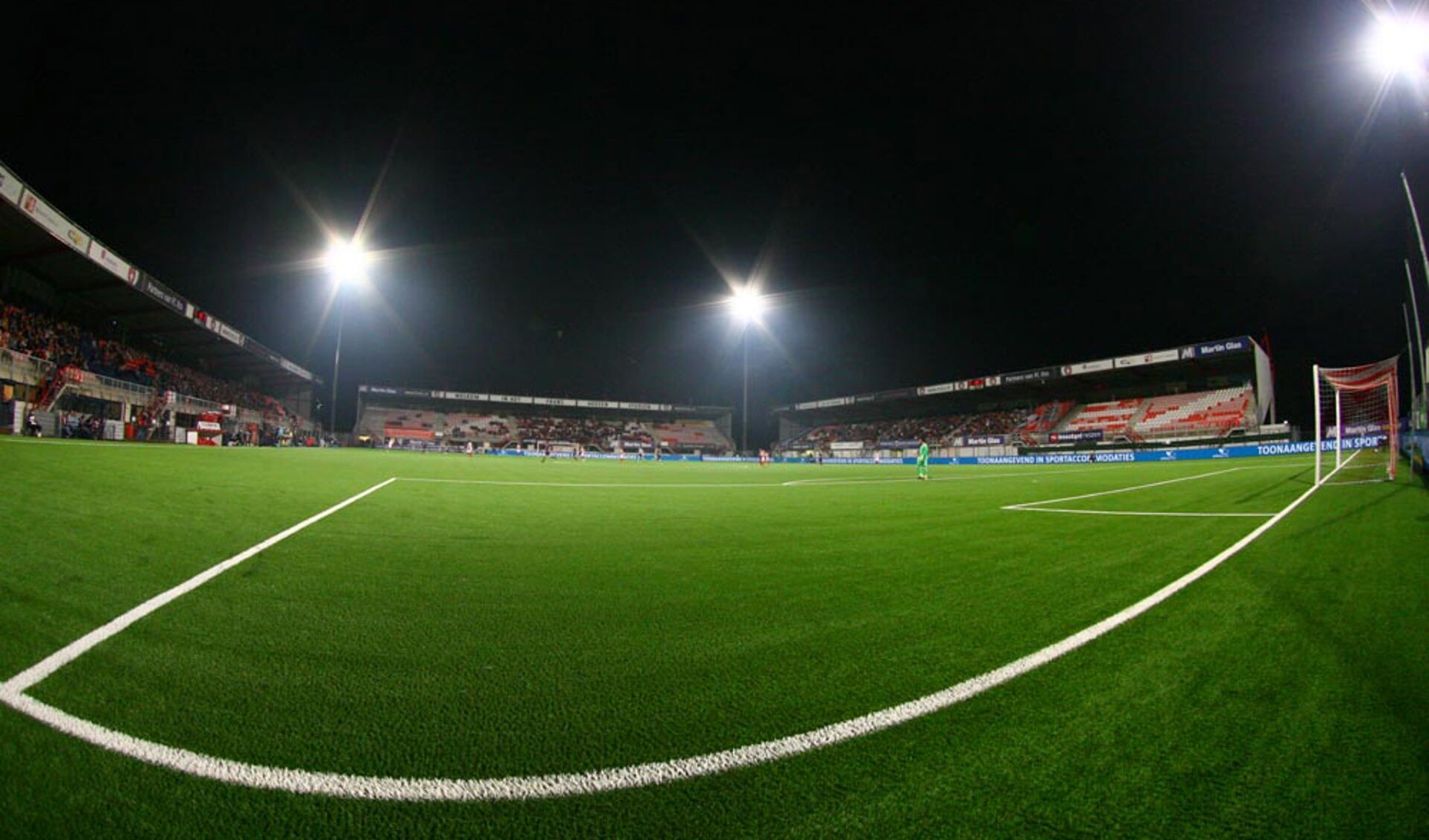 Het Frans Heesen Stadion. (Foto: Hans van der Poel)