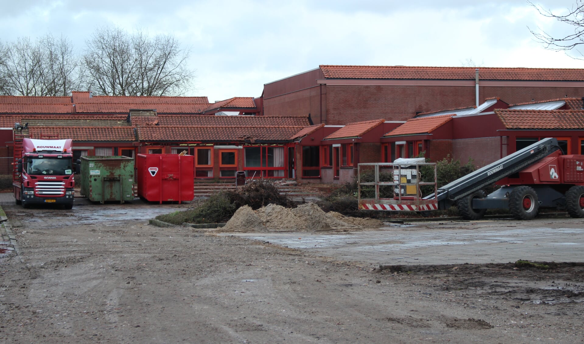 De Rode School wordt gesloopt (foto: Manon Bimbergen)