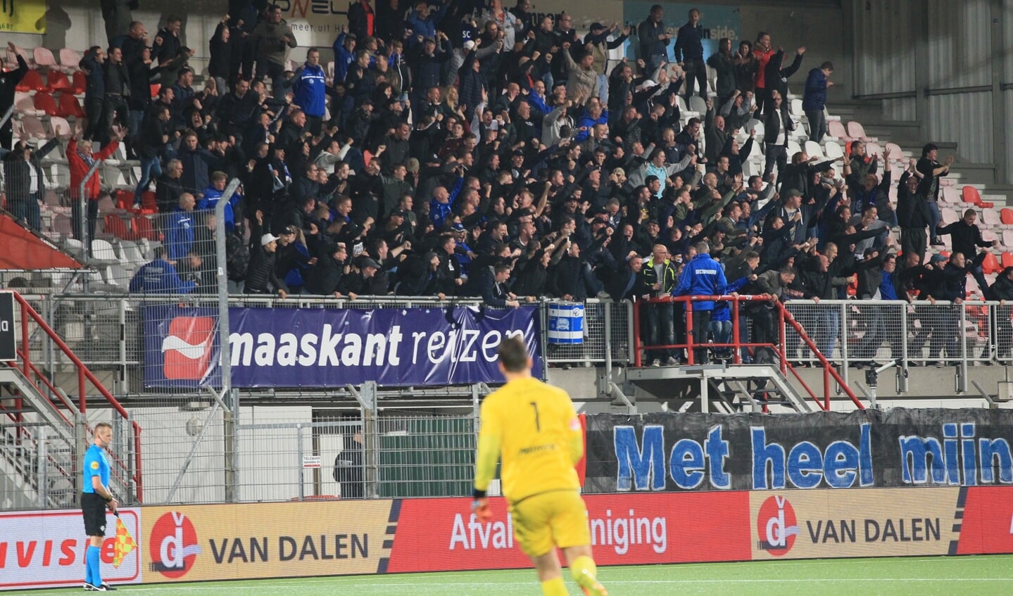 TOP Oss - FC Den Bosch. (Foto: Hans van der Poel)