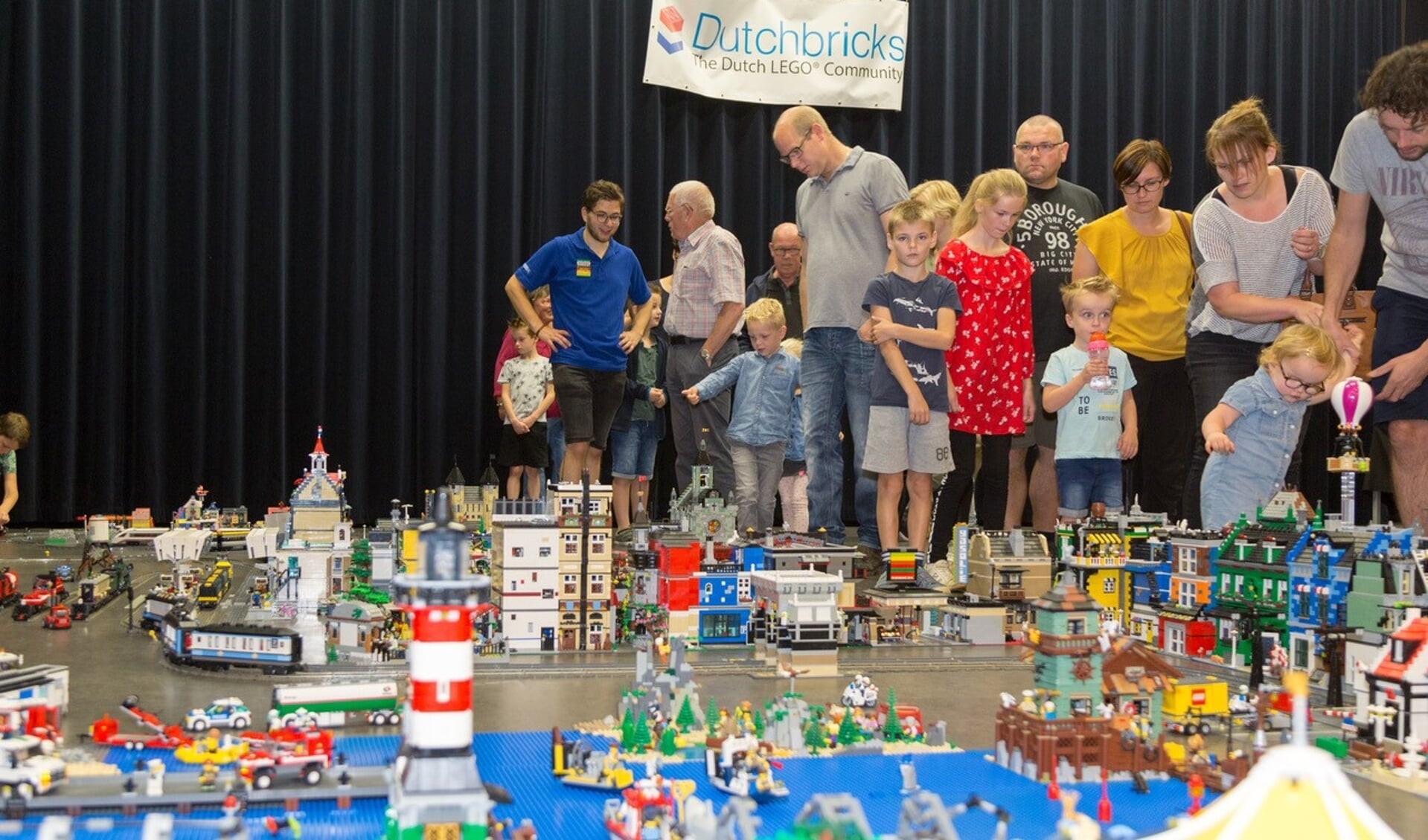 Er waren vele Lego-creaties te zien afgelopen weekend tijdens Bricktopia in Overloon. 