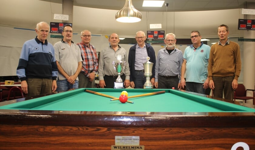 winnaars Peelse Kampioenschappen v.l.n.r., 4e t/m 1e Plaats A-poule, 1e t/m 4e plaats B-poule