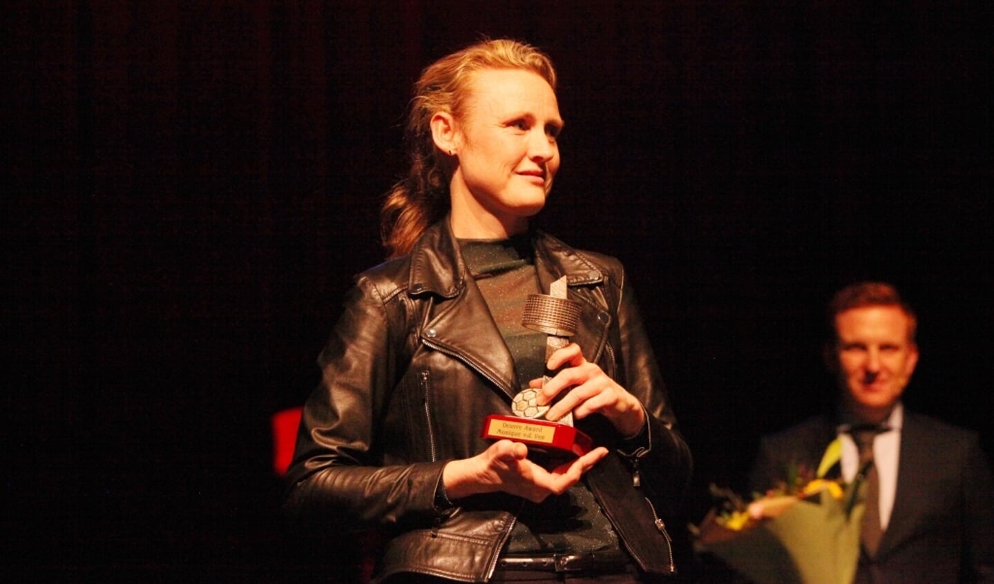 Monique van de Ven uit Erp kreeg tijdens het laatste Veghelse gala een Oeuvre Award. Het is nog niet bekend of deze prijs dit jaar terugkeert. 