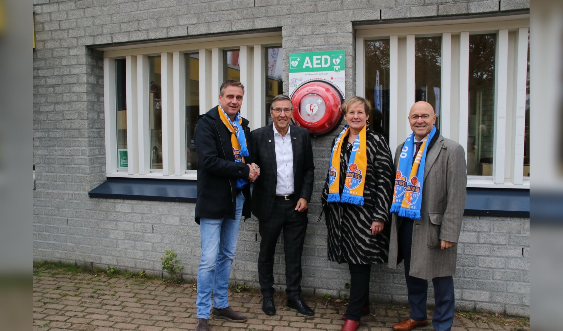 Vlnr:Edwin van den Boom, Klaas Haan Wethouder Coby van de Pas, en burgemeester Kees van Rooij