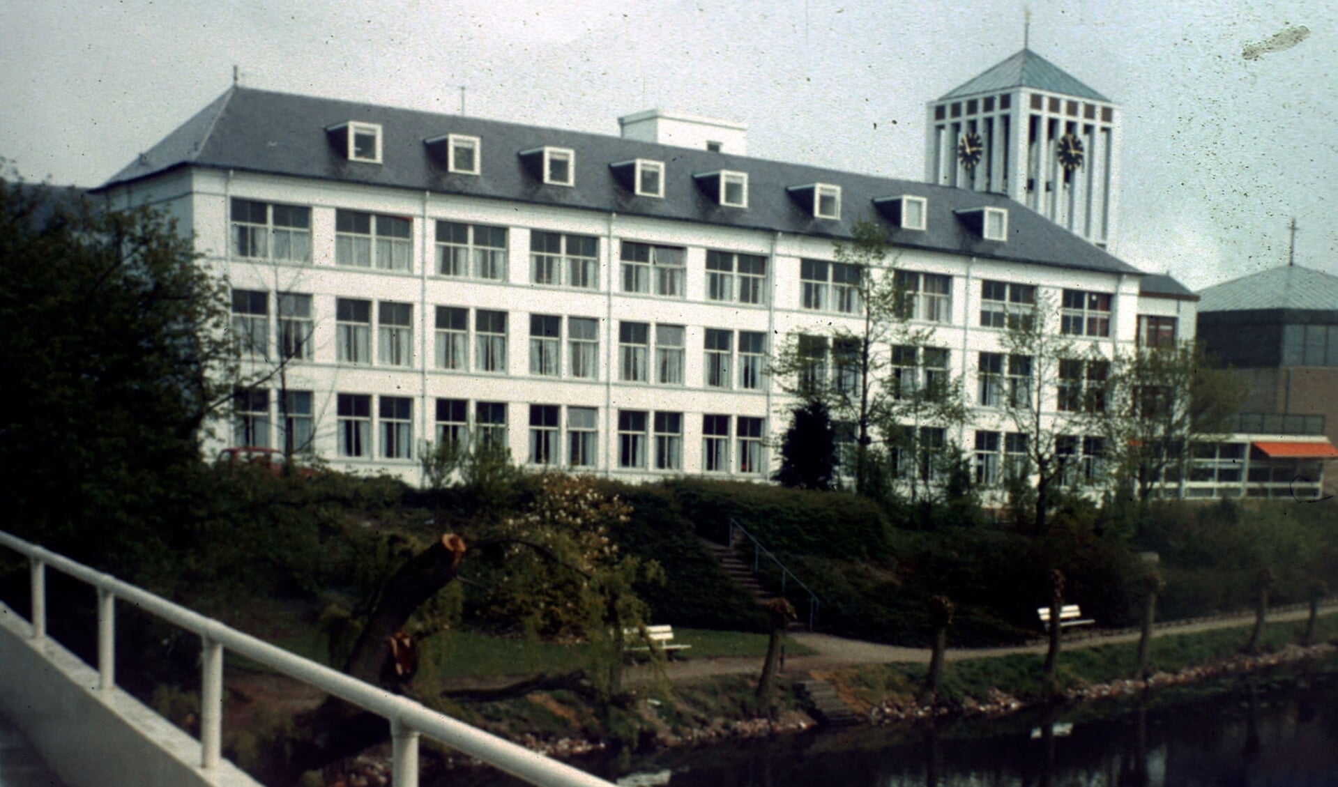 Madeleine, locatie Veerstraat. 