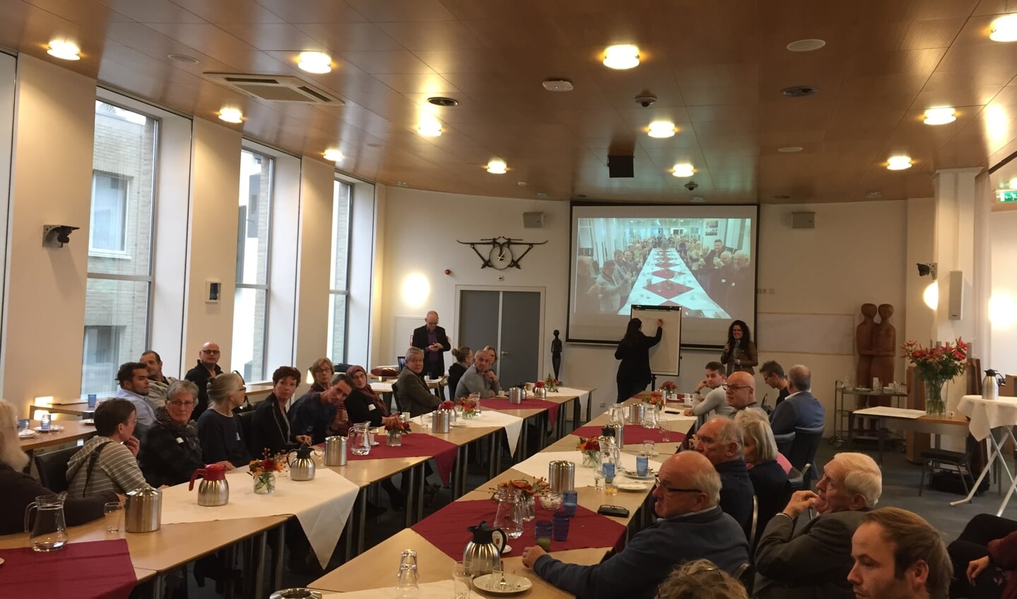 Het Burgerberaad in Cuijk presenteerde zaterdag zijn plannen. (foto: Martijn Schwillens)