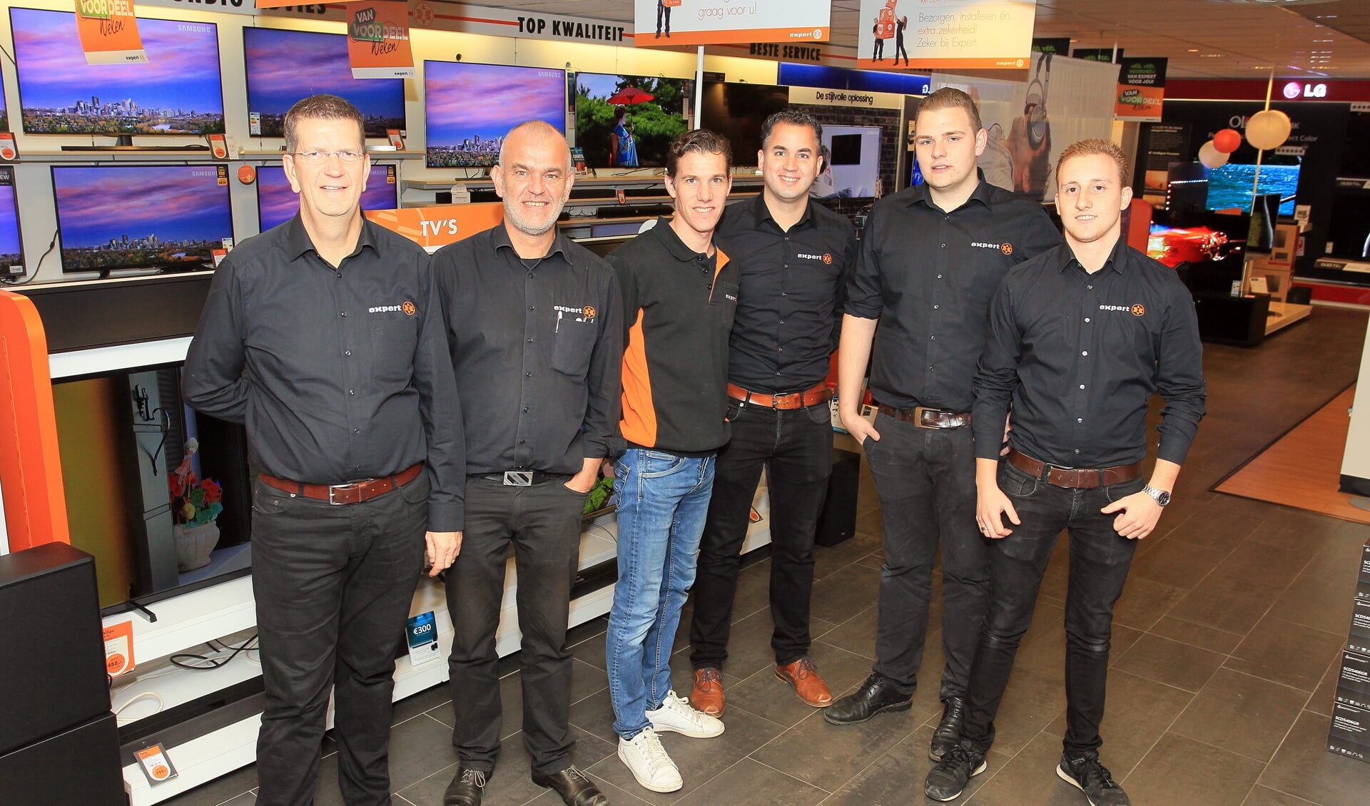 Het team van Expert Oss. (Foto: Hans van der Poel)