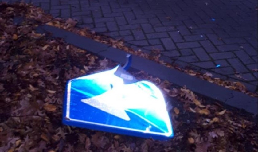 Vuurwerk in de Staringstraat. (Foto: Instagram Wijkagenten Ruwaard)