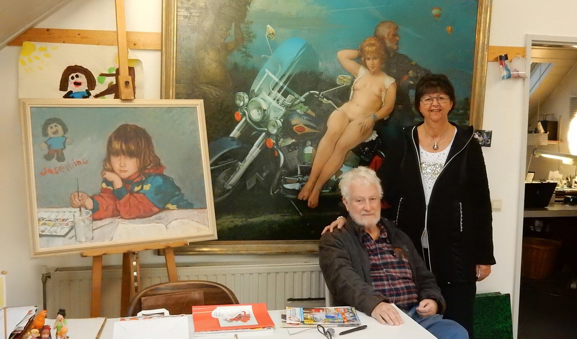 Dit keer exposeert de 60-jarige Angela uit Drachten haar verzameling Jan, Jans en de kinderen.