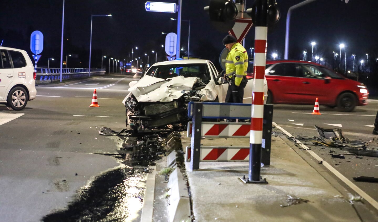 Het ongeval gebeurde op de Weg van de Toekomst ( Foto's : Maickel Keijzers / Hendriks Multimedia ) 
