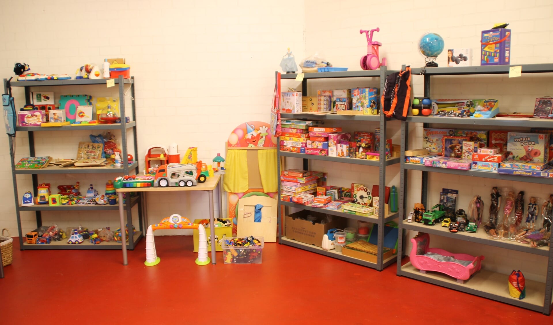 De Swopshop speelgoed ruilwinkel in Veghel is sinds maart 2017 open. 