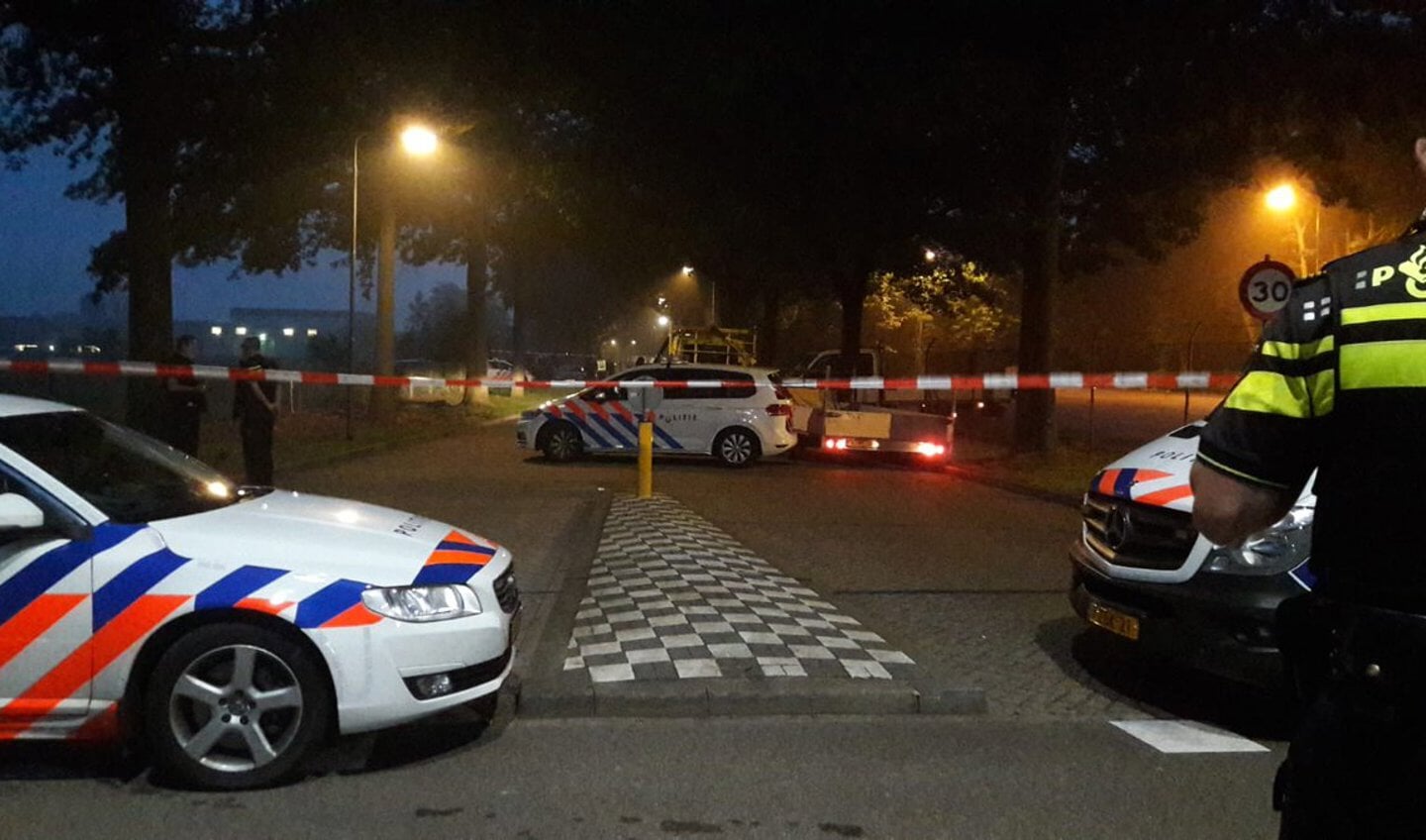 Dode bij schietpartij op Hoogheuvelstraat in Oss. (Foto: politie Twitter Oost-Brabant)